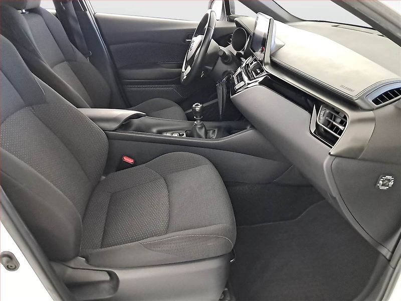 Toyota C-HR (2017) 1.2 Turbo, Serv.kniha, Navi - fotka 9 z 16