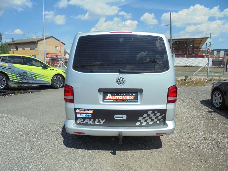 Volkswagen Transporter (2005) 2.0i- 85kW- OBYTNÁ ÚPRAVA - fotka 5 z 16