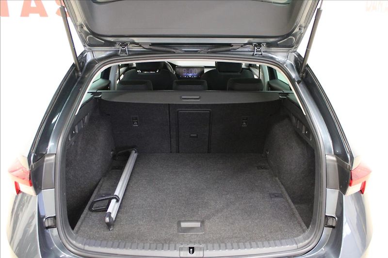 Škoda Octavia 2,0 TDI 4x4 Style+ - fotka 8 z 29