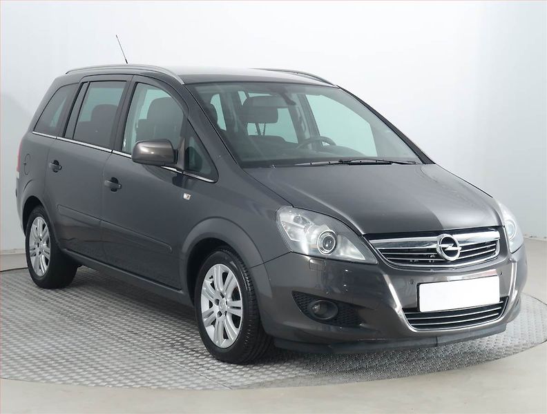 Opel Zafira (2013) 1.7 CDTI, 7 míst, Xenony - fotka 1 z 18