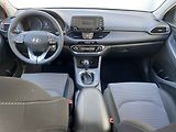 Hyundai i30 (2021) 1.6 CRDi, 1.maj,ČR, AC, park - náhled 8