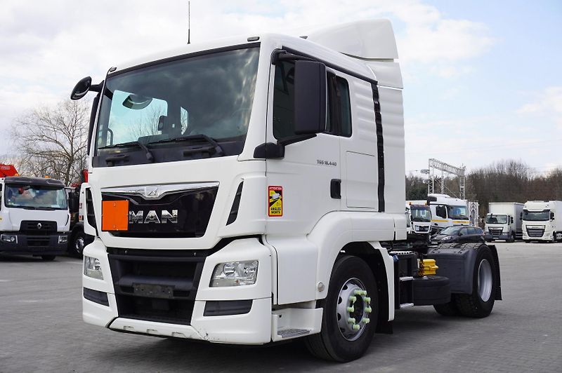 MAN TGS (2017) 18.440 tractor unit/220 tho.km - fotka 8 z 24
