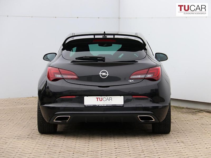 Opel Astra (2017) 2.0 Turbo GTC  - fotka 6 z 21