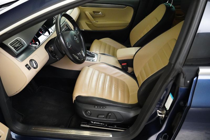 Volkswagen CC - fotka 9 z 28