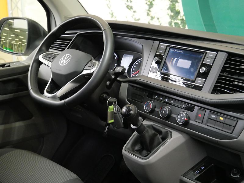 Volkswagen Transporter - fotka 20 z 26