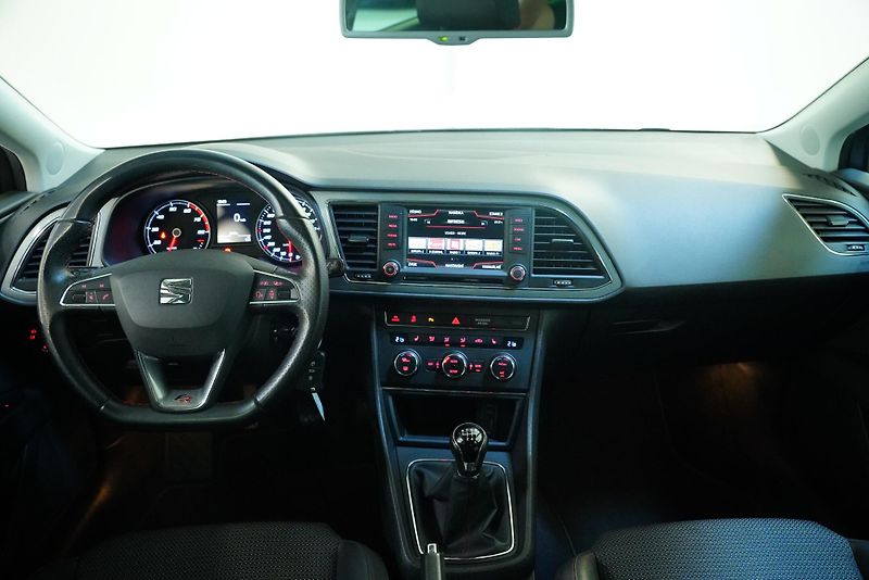 Seat Leon - fotka 5 z 26