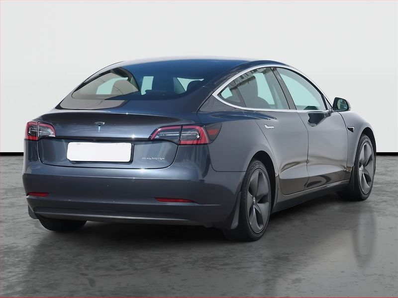 Tesla Model 3 (2019) Long Range 4WD 78kWh, SoH 75% - fotka 5 z 26