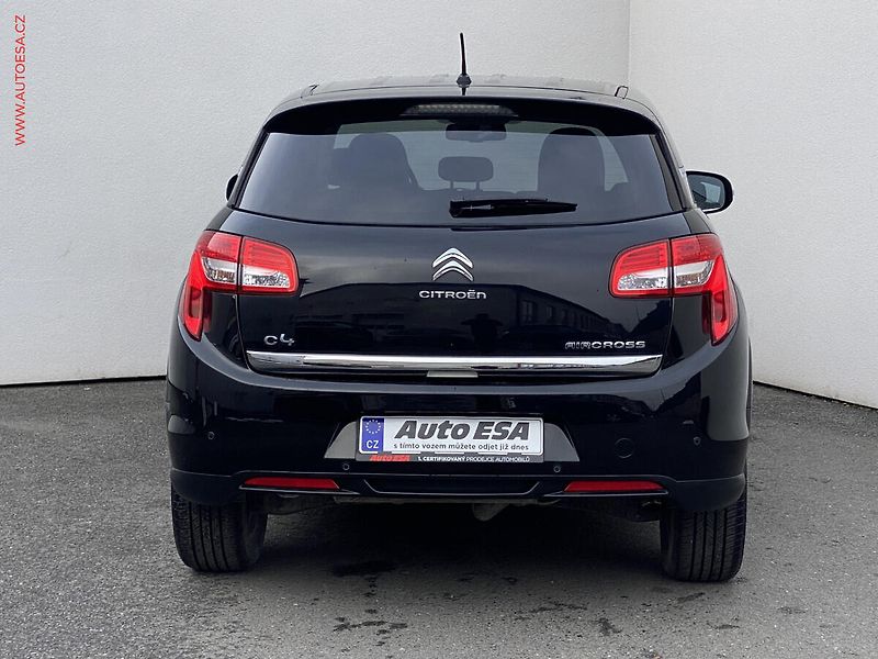 Citroën C4 Aircross (2014) 1.8 HDi 4x4, Tendance, park. - fotka 5 z 18