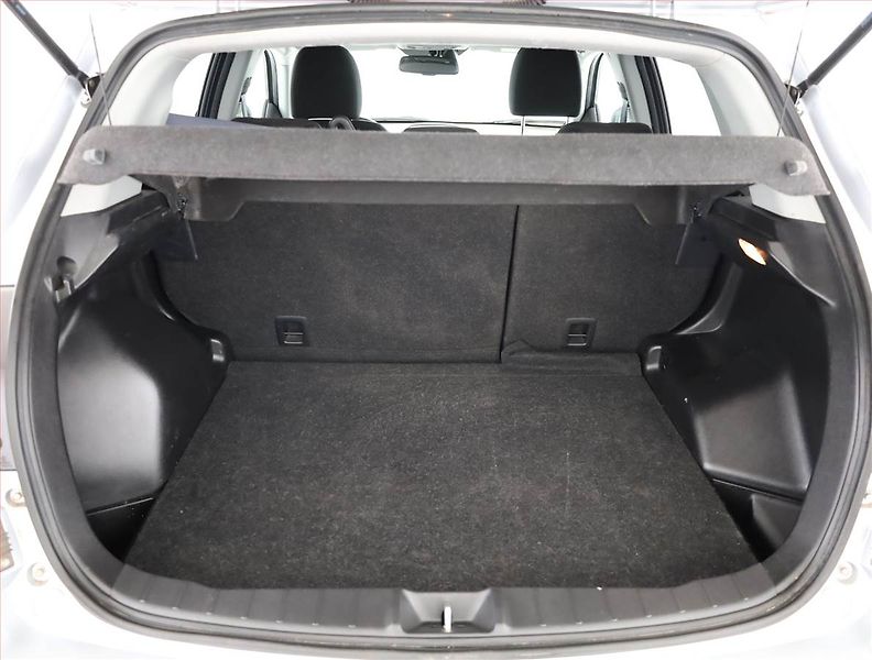 Mitsubishi ASX (2016) 2.2 DI-D, 4X4, Automat - fotka 17 z 18