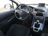 Peugeot 5008 (2016) 1.6 BlueHDi, nová STK - náhled 7