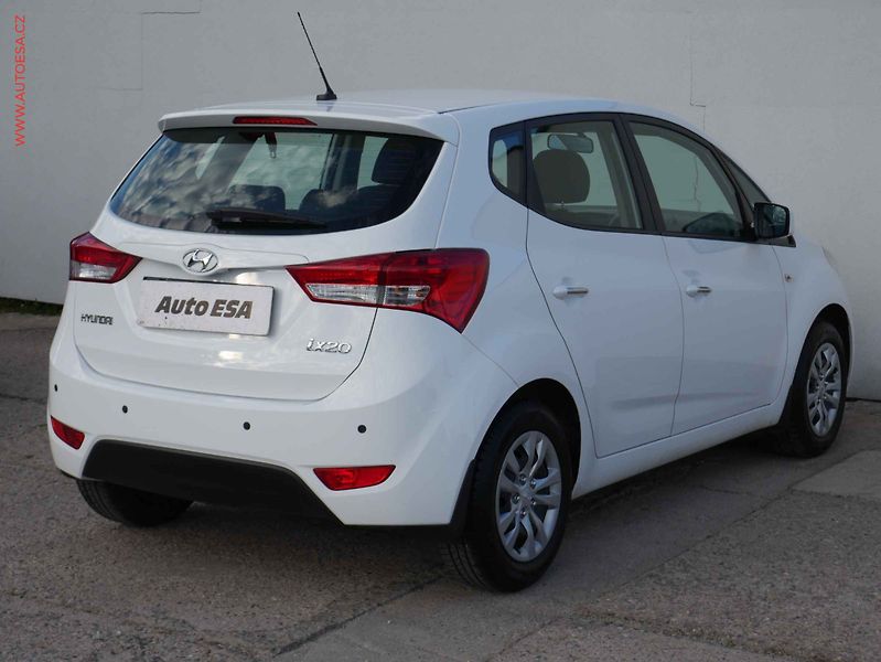 Hyundai ix20 (2019) 1.6 CVVT, ČR, servis.kniha - fotka 6 z 14