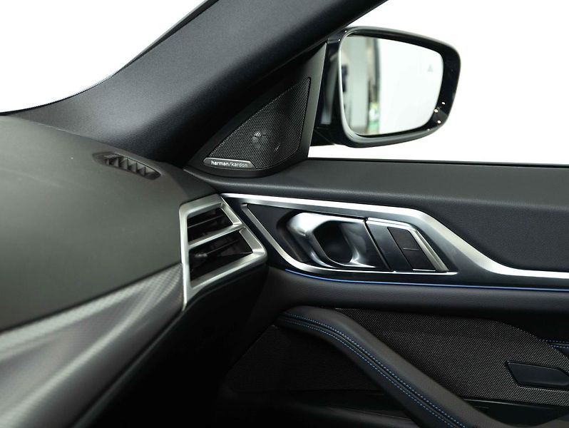 BMW i4 xDrive40 Gran Coupe - fotka 15 z 22