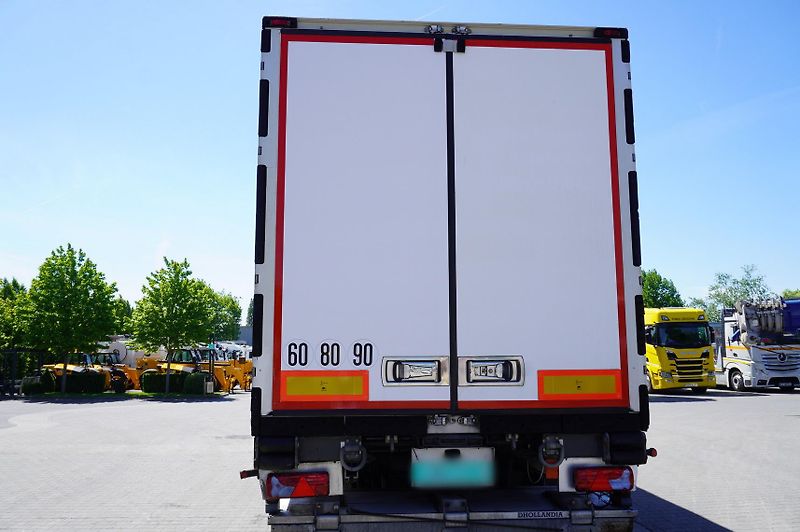 Lamberet (2016) refrigerated semi-trailer - fotka 3 z 18