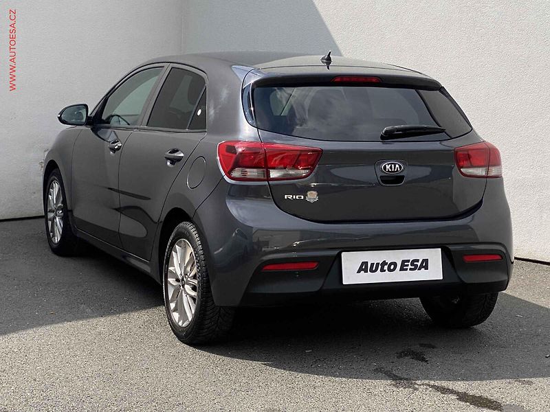 Kia Rio (2018) 1.2 i, AC, bixen, park.asist - fotka 6 z 16
