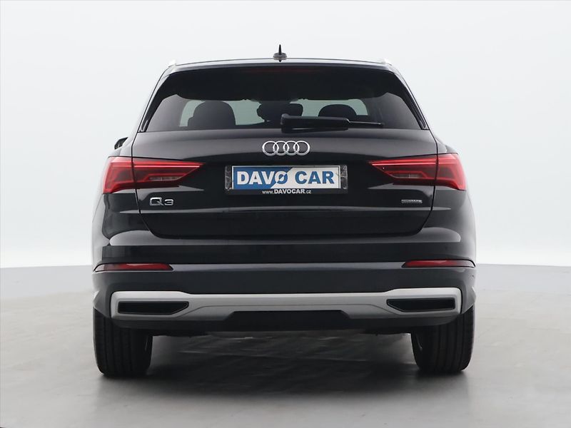 Audi Q3 2,0 40 TFSI Aut. quattro LED - fotka 6 z 28