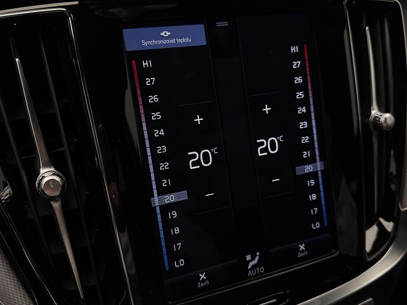 Volvo V60 T4 R-DESIGN AUT - fotka 43 z 47