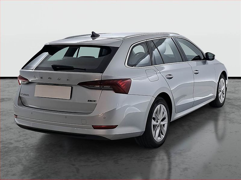 Škoda Octavia (2023) 1.5 TSI e-tec - fotka 5 z 17