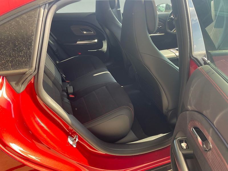 Mercedes-Benz CLA (2026) 220 4MATIC - fotka 14 z 16