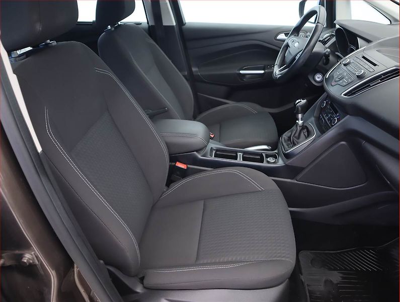 Ford C-MAX (2016) 1.0 EcoBoost, Serv.kniha - fotka 9 z 17
