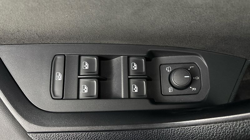 Škoda Kodiaq 2.0 TDI DSG 4x4 Sportline - fotka 22 z 29