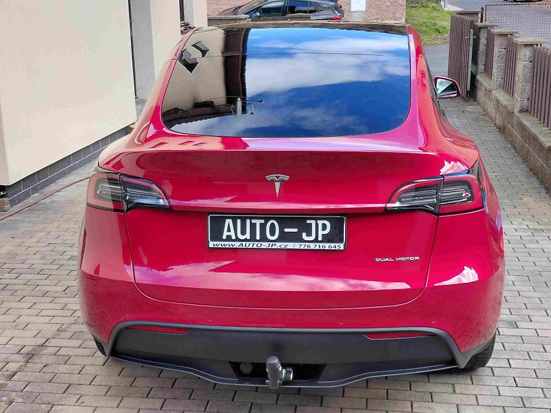 Tesla Model Y (2022) AWD Long Range  ACC  LED  NAVI - fotka 4 z 10