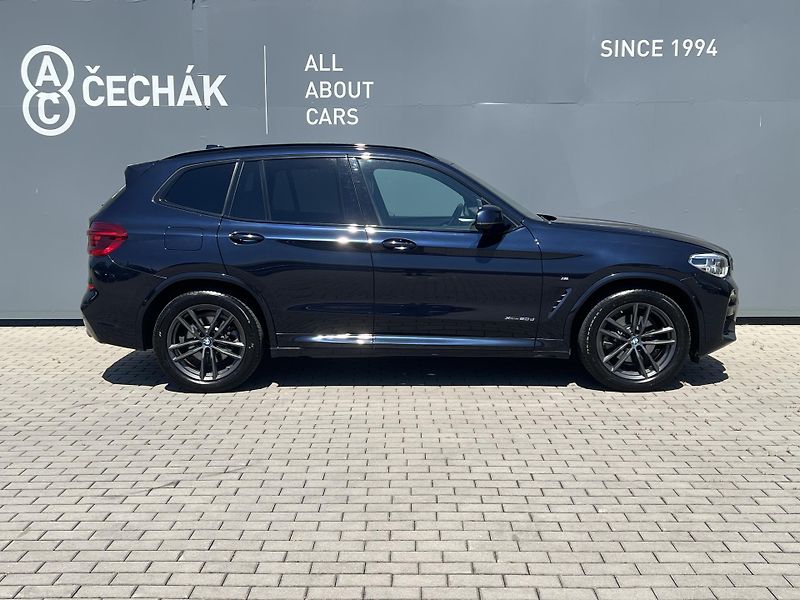 BMW X3 (2018) - fotka 4 z 41