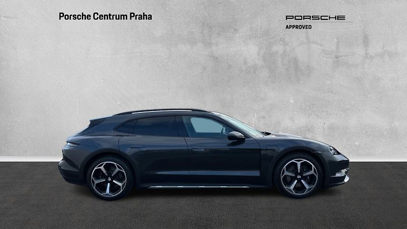 Porsche Taycan 4 Cross Turismo - fotka 5 z 30