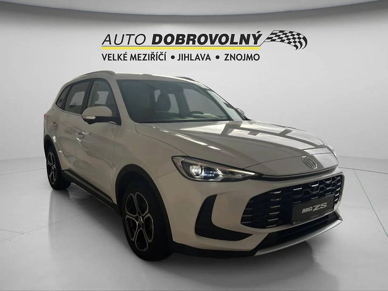 MG ZS (2025) ELEGANCE 1.5 MT5 (85kW/115k) / - fotka 11 z 30