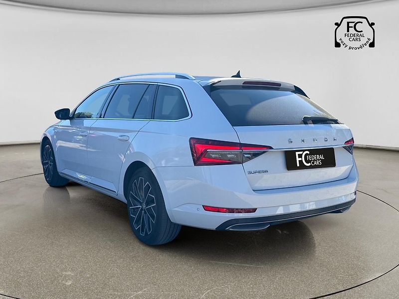 Škoda Superb 2.0 TDI 110kW L&K Combi DSG - fotka 3 z 38
