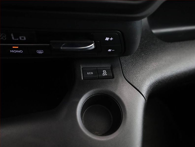 Citroën Berlingo (2019) Feel 1.5 BlueHDi, 5Míst, ČR - fotka 12 z 20