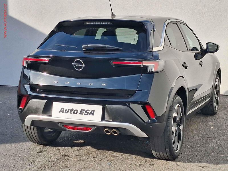 Opel Mokka (2023) 1.2T, Ultimate, AT, kůže - fotka 4 z 20
