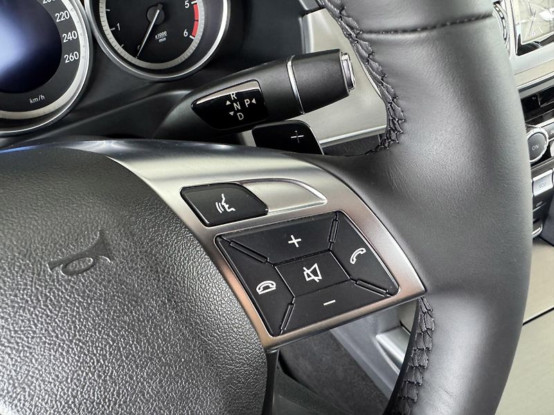 Mercedes-Benz Třídy E 250d BT*9G-Tronic*LED*El.Kufr - fotka 21 z 31
