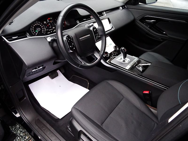 Land Rover Range Rover Evoque 2.0D 150 AWD A/T Kamera - fotka 20 z 31