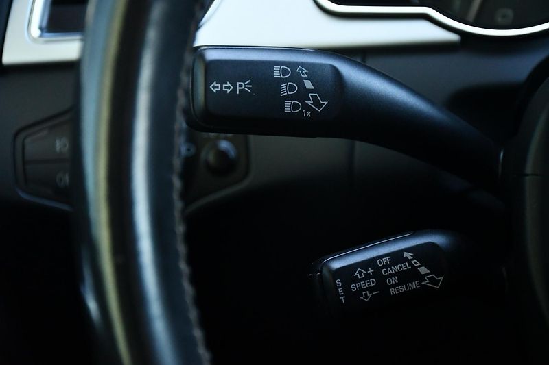 Audi S5 4.2FSI V8 MANUÁL QUATTRO - fotka 19 z 29