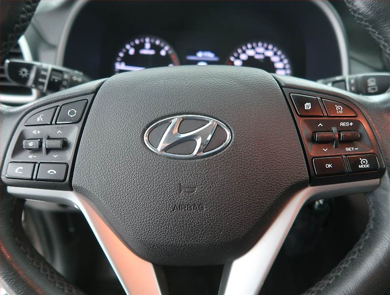 Hyundai Tucson (2018) 1.6 CRDi, Serv.kniha, Navi - fotka 19 z 19