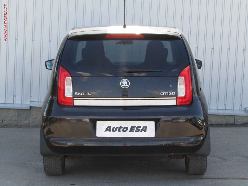 Škoda Citigo (2013) 1.0 MPi, ČR, Elegance - fotka 5 z 15