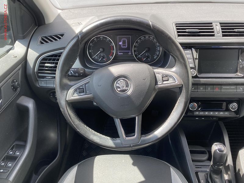 Škoda Fabia (2016) 1.2 TSi, Joy, DSG, navi - fotka 11 z 18