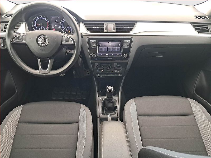 Škoda Rapid (2019) Ambition Plus 1.0 TSI - fotka 8 z 17
