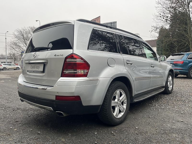 Mercedes-Benz GL (2006) 500 LPG 285 Kw 7 MÍST AKCE!! - fotka 5 z 15