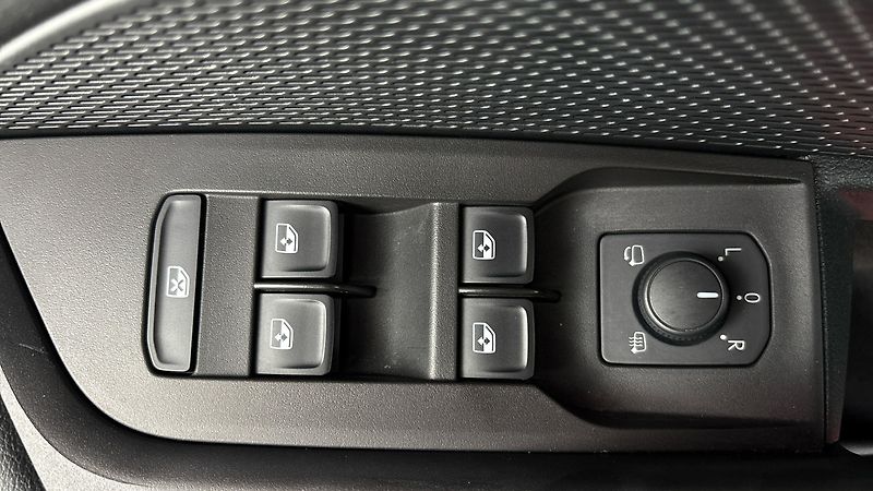 Škoda Octavia 1.5 TSI E-Tec DSG Style - fotka 22 z 26