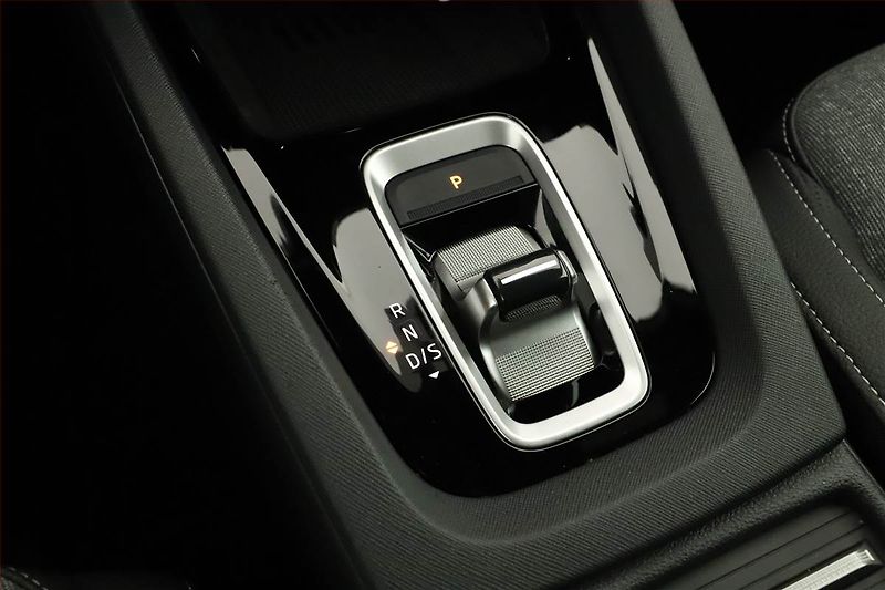 Škoda Octavia (2025) 1.5 eTSI mHEV, Sportline - fotka 14 z 17