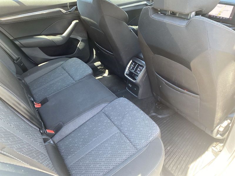 Škoda Octavia (2022) Combi 2.0 TDI DSG Style+ - fotka 9 z 37