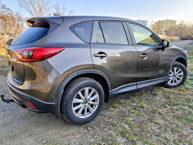 Mazda CX-5 2.0 121 kw Rezervace - fotka 8 z 39