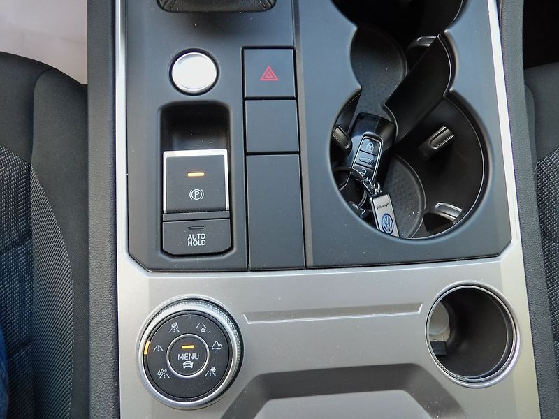 Volkswagen Touareg 3.0TDI V6 8°AT 4x4 Tažné ČR - fotka 14 z 35