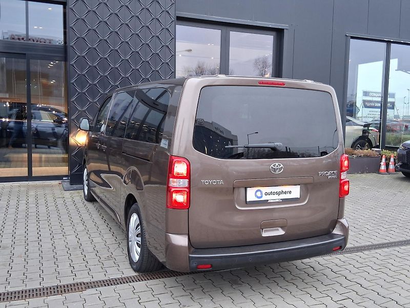 Toyota ProAce Verso SHUTTLE 2.0 D-4D 130 kW 8 míst - fotka 9 z 20