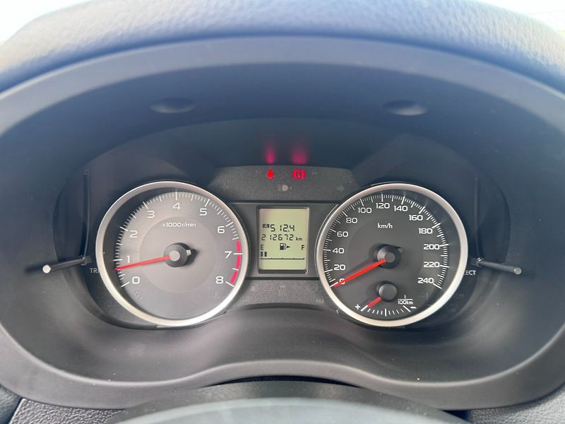 Subaru Forester (2014) 4x4 2,0i 110KW STK ITÁLIE - fotka 24 z 49