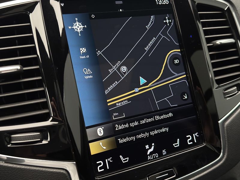 Volvo XC90 B5 AWD R-DESIGN AUT - fotka 38 z 53