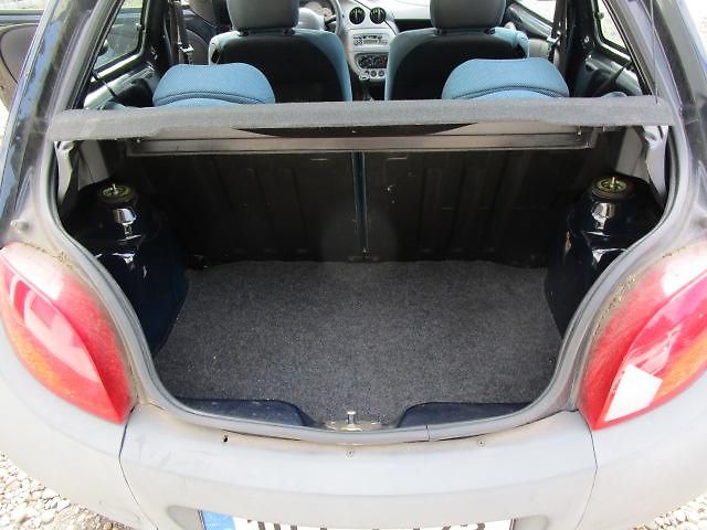 Ford Ka 1,3 - 44KW - fotka 6 z 12