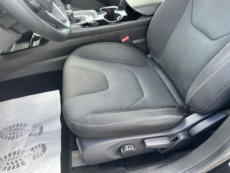 Ford Mondeo 2.0TDCi 150PS MANUAL COMBI STK - fotka 95 z 154