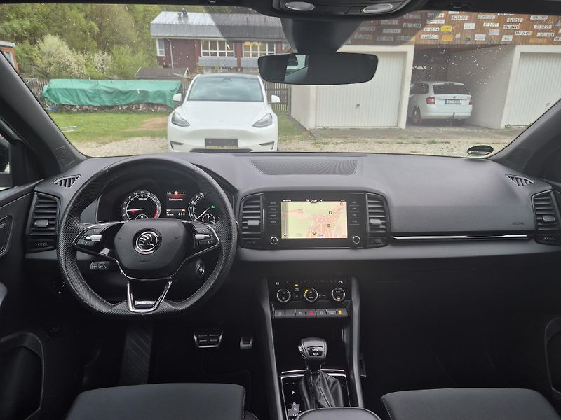 Škoda Karoq SPORTLINE 110kw 4x4 DSG   - fotka 10 z 47